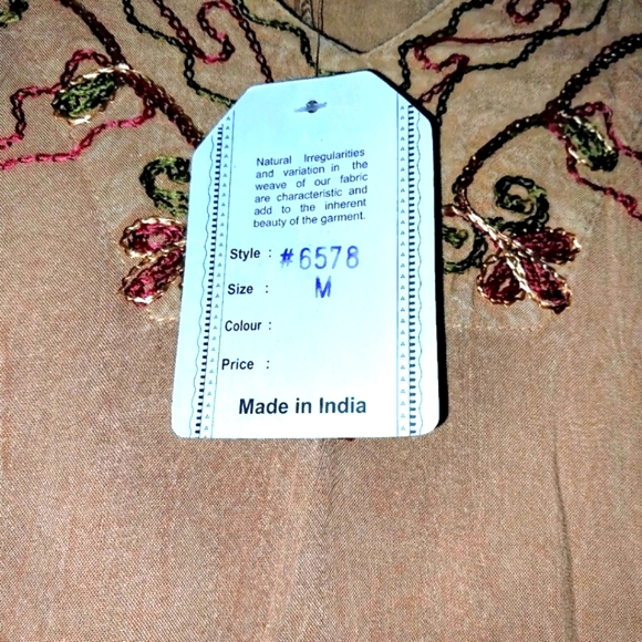 Amanda's Collection NWT Dress Tunic Sz Medium Embroidered 100% Rayon Tan - Picture 5 of 9